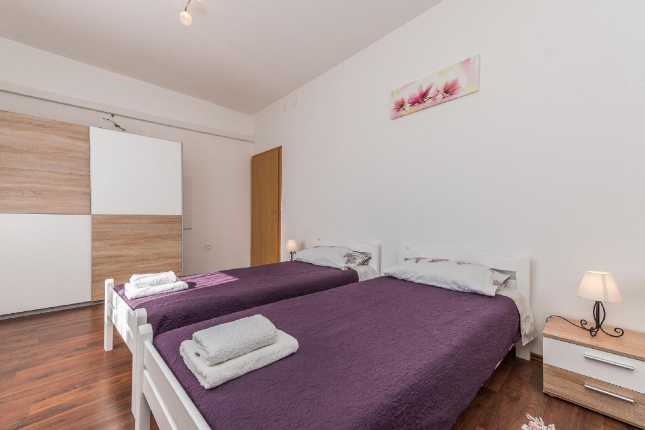 Holiday Home Tower With Private Pool, Sauna And Quads Smilcic Dış mekan fotoğraf